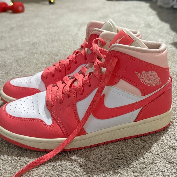 Nike Women’s High-Top Sneakers in Coral Pink and White - Picture 3 of 5
